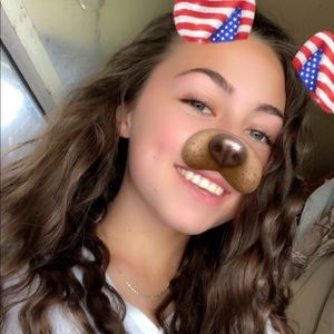 Meet your Posher, Kaylin